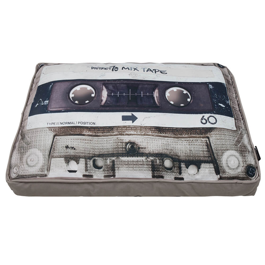 District 70 MIXTAPE Hundekissen - sand